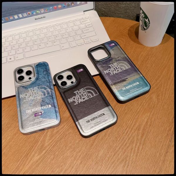 ノースフェイス iphone15/15pro/14ケース ブランドコピー iPhone12pro max/11proケース メンズ ファッション north face アイフォンケース ぺア 人気 携帯 ケース 激安