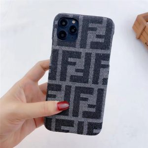 FENDI iPhoneケース14 ブラック FENDI iPhoneケース iPhone14 箱付き