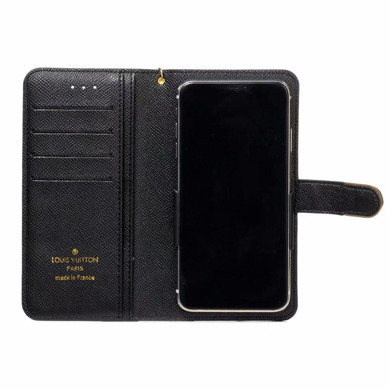 LOUIS VUITTON 手帳型ケース ダークブラックモノグラム LOUIS VUITTON 手帳型ケース ダークブラックモノグラム
