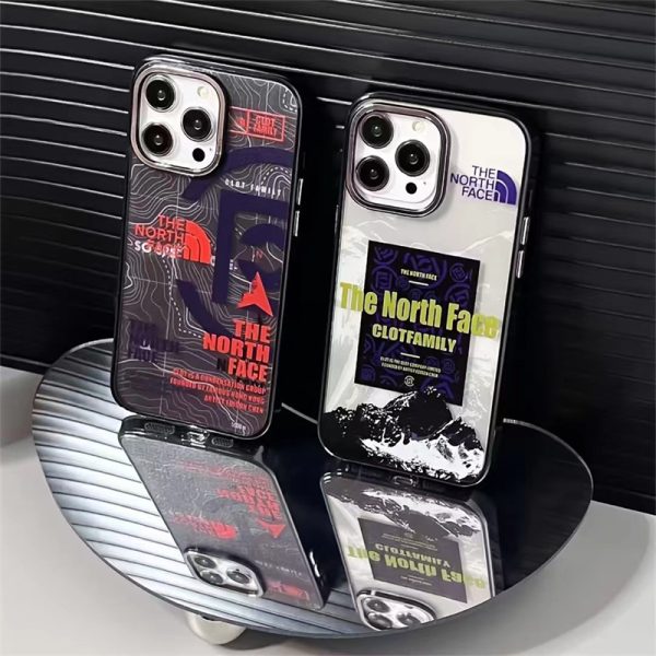 iphone15/15pro/14 ケース ノースフェイス クロット iphone12pro max/11 ケース 芸能人 メンズ スマホケース ハイブランド 安い アイフォンケース お揃い the north face ロゴ 携帯ケース 薄い 丈夫