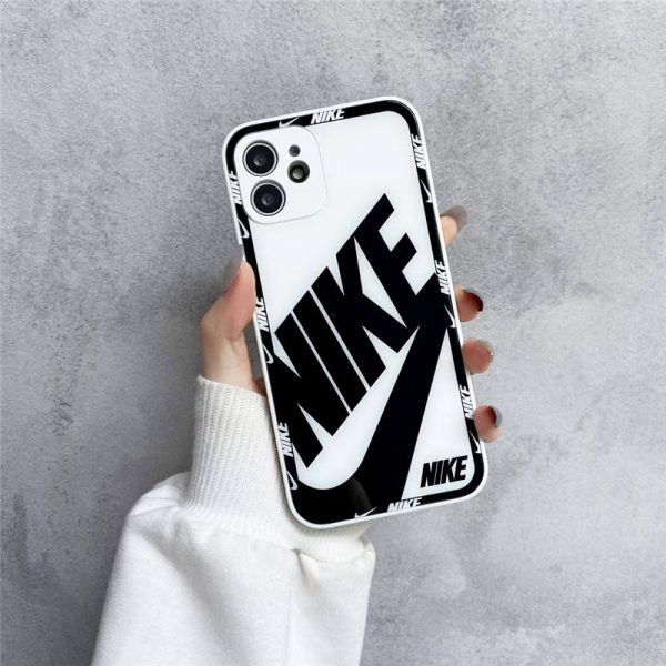 ナイキ iphone15/15pro/14 ケース ペア iphone13pro max ケース パロディ ブランド nike アイ フォンxs/xs max ケース メンズ スマホケース 13 韓国 アイドル iphonexr 携帯カバー 衝撃に強い