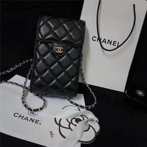 シャネル バッグチャームが可愛い スマホバッグ ブラック シャネルパロディ ミニバッグ レディース chanelマトラッセ