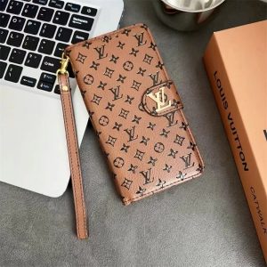 LOUIS VUITTON iphone15pro 手帳ケース モノグラム Louis Vuitton モノグラム 手帳型ケース(iPhone15)新品 - メルカリ