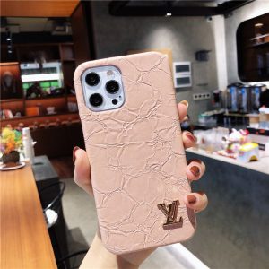 Alternative view of ヴィトン パロディ iphoneケース12pro レディース ルイ ヴィトン 風 iphone12pro max/12mini ケース レトロ しわ加工 iphone11pro/11/xs 保護カバー 金具 LV iphonexs max ペアケース 個性的 iphonexr/x ケース 革 おしゃれ