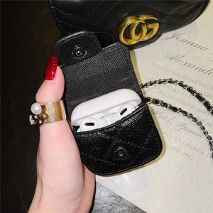 シャネル CHANEL AirPods入れ chanel airpods pro ケース シャネル airpods 第 四 世代 ケース