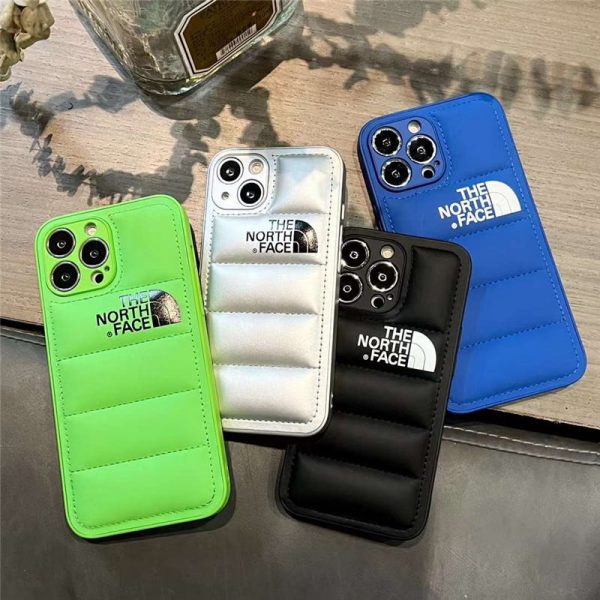 ダウン iphone14pro/14promaxケース ノースフェイス iphone13pro/13/12 携帯ケース おしゃれ ブランド iphone11promax カバー セレブ愛用 カップル