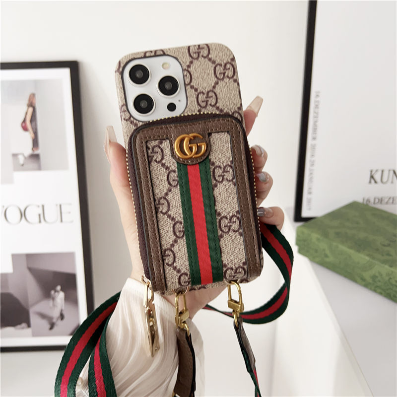 ち*ん様 【新品】GUCCIグッチGG iPhone15ケース 手帳型 すぐ届く グッチ GG iPhone 15 Pro ケース 手帳型 (GUCCI/iPhone