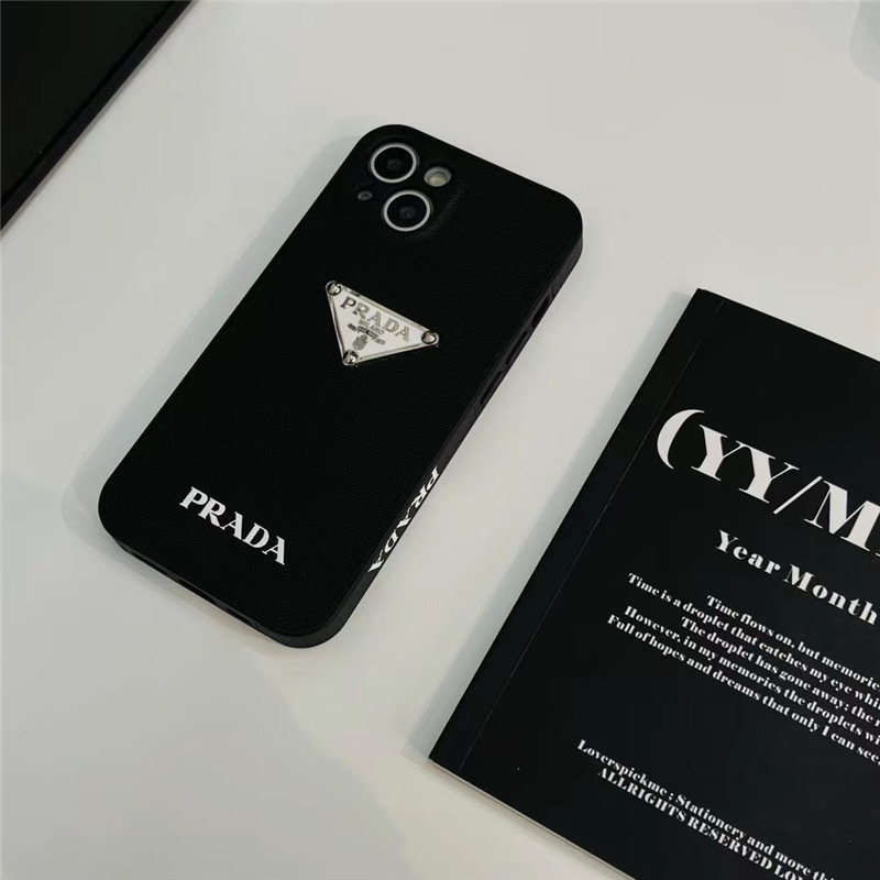 PRADA プラダ　iPhoneSEケース　黒色　メンズ　お洒落　ブランド iPhone SE(第2世代) PRADA(プラダ) iPhone・スマホケース(メンズ