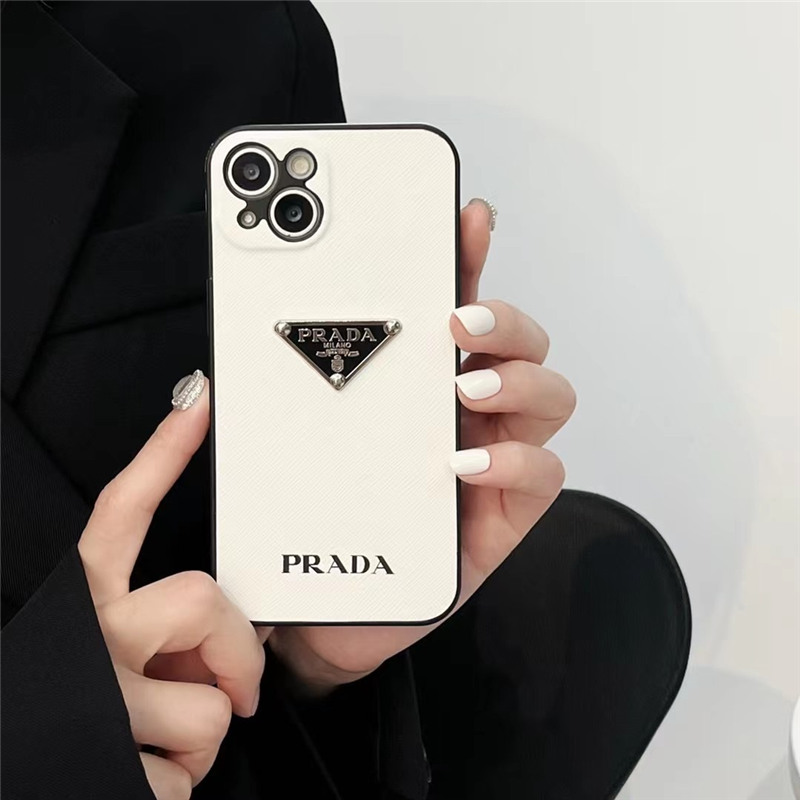 【PRADA】国内発送 iPhone15Pro ロゴ スマホケース iPhoneケース PRADA - プラダ PRADA iPhone 15 Proケース 三角ロゴ