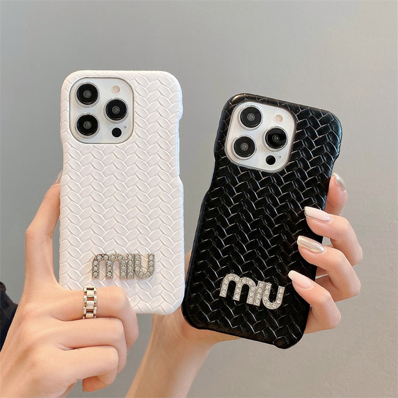 ミュウミュウ Miumiu スマホケース iPhone15 pro ミュウミュウ iPhone15 Pro Maxケース MiuMiuロゴ付き 可愛い