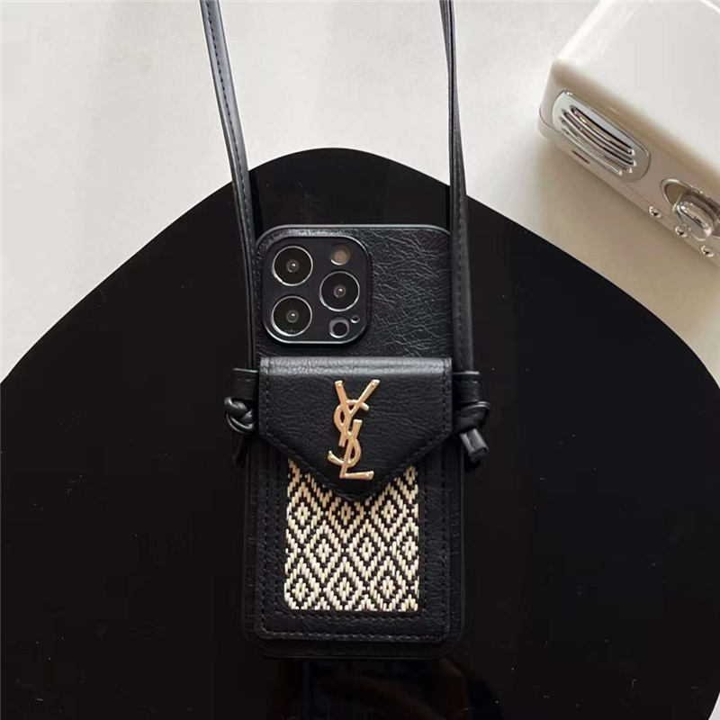 SAINT LAURENT◆海外限定◆チェーン付き レザー iPhone15 ケース iPhone 15 ケース（レザー） | Saint Laurent サンローラン | YSL JP