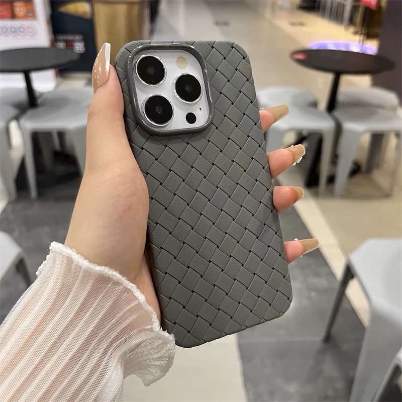 ボッテガヴェネタ iPhone16ケース ブランド 籐編み風 iPhone16pro  