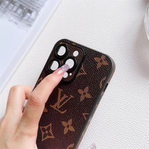ルイヴィトンiPhone12proケース ルイヴィトン iPhone12ProMax ケース