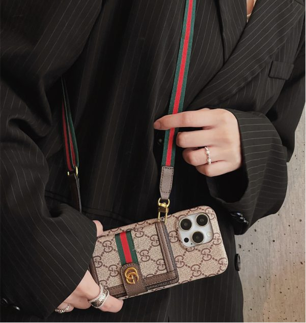 gucci iphone17/17promaxケース 肩掛け iphone16/16pro カバー ハイ 