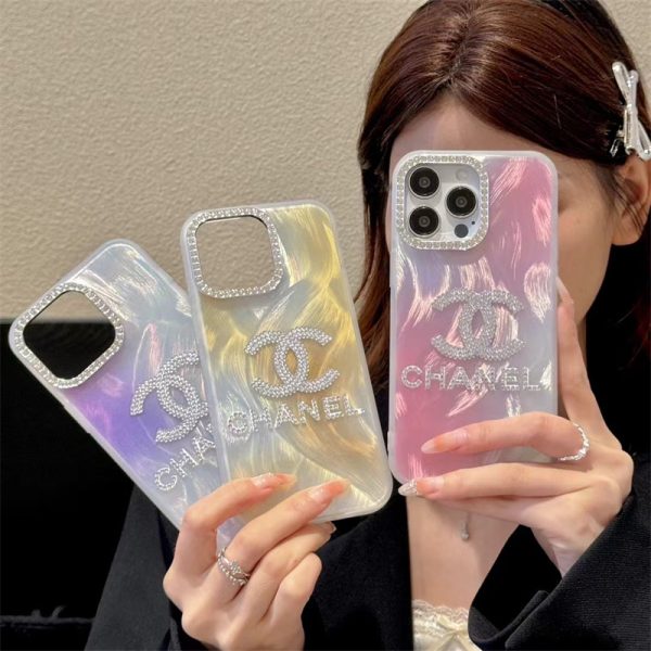 シャネル風 iphone16/16proケース iphone15promax/15 ケース 人気 ブランド 女子 アイフォン ケース キラキラ 可愛い iphone ケース フェザー