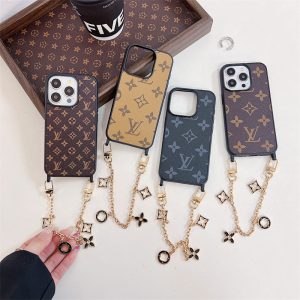 ルイヴィトン　iphone14pro ケース　チェーン ストラップ　co17 LOUIS VUITTON - ルイヴィトン iphone14pro ケース チェーン