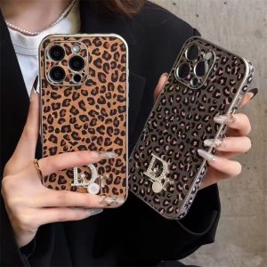 新品⭐︎BALZAC ヒョウ柄 レザーケース iPhone 16 Pro Max Amazon.co.jp: iPhone 16 Pro ケース 豹柄 花柄 ハート トーテム