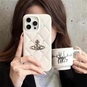 Alternative view of ヴィヴィアン アイ フォン17/16 ケース スマホ レザー ケース iphone16plus/16pro キルティング ケース iphone17promax/16promax ケース 人気 ブランド 女子 携帯カバー ハイブランド