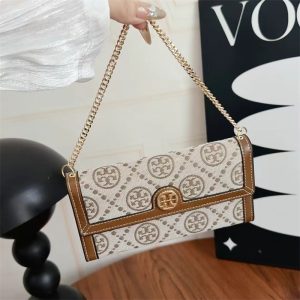 Alternative view of トリーバーチ iphone16 ケース iphone16pro ケース 手帳型 ハイブランド チェーン 付き iphone ケース スマホケース 財布 一体 iphone15/14 レザー ケース ブランド iphone ケース 人気 ブランド 女性 40 代