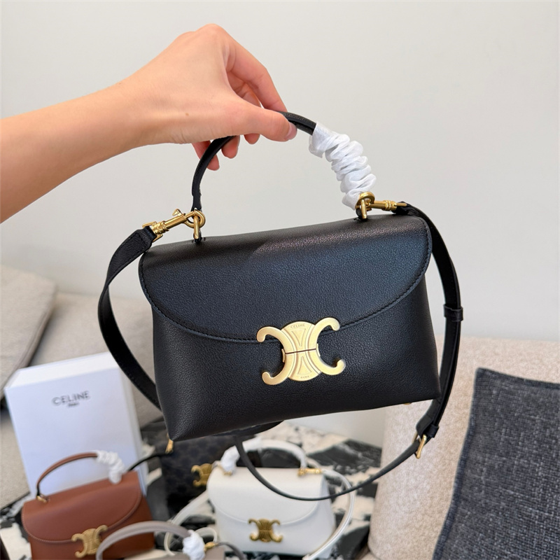 セリーヌ ティーンニノ セリーヌ メッセンジャー バッグ レディース ショルダーバッグ ブランド トリオンフ キャンバス 大人可愛い ハンドバッグ ブランド セリーヌ バッグ コピー