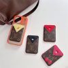 ルイヴィトン ポルト カルト マグネット magsafe カード ケース ハイ ブランド チェリー柄 大人可愛い iPhone 背面 ポケット マグネット スマホ カード ケース